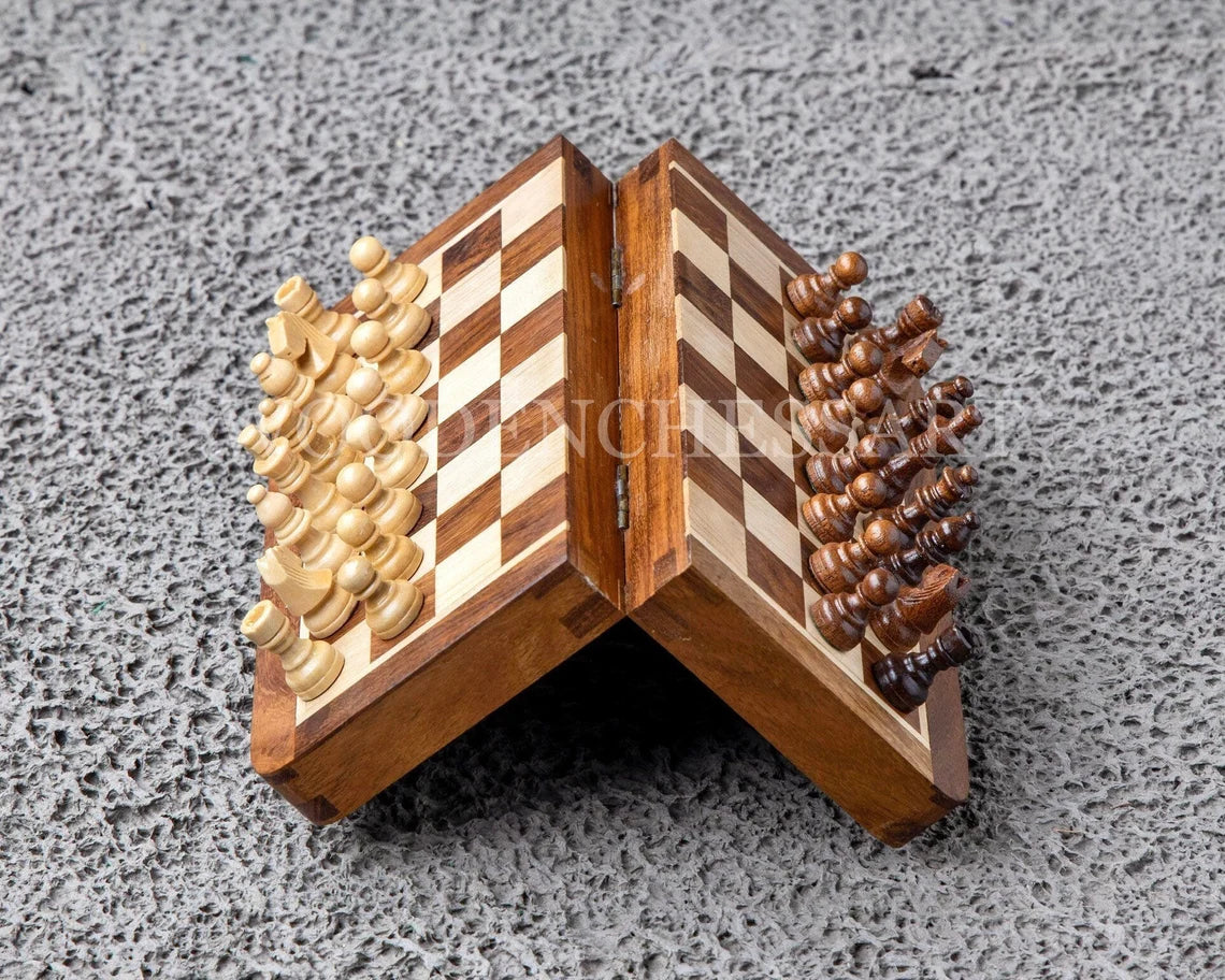 7” Luxury Magnetic Folding Chess Set