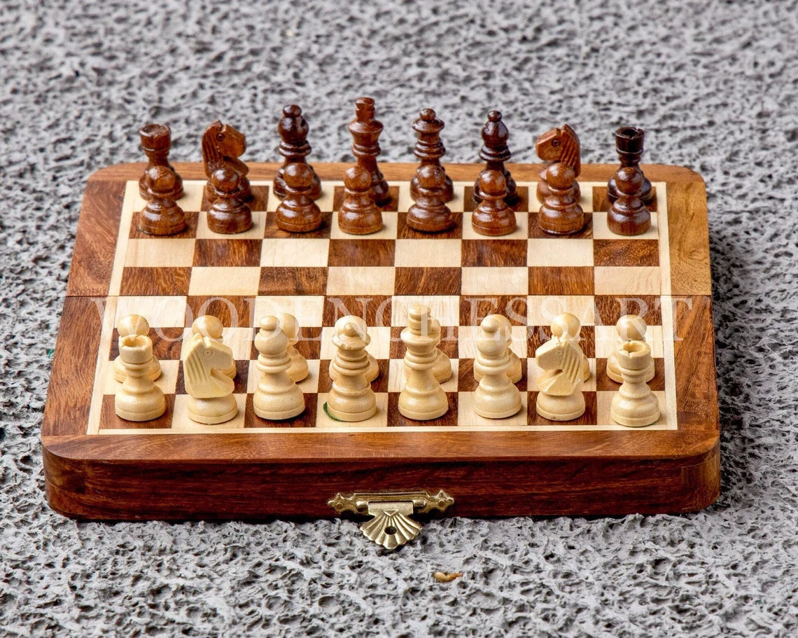 7” Luxury Magnetic Folding Chess Set