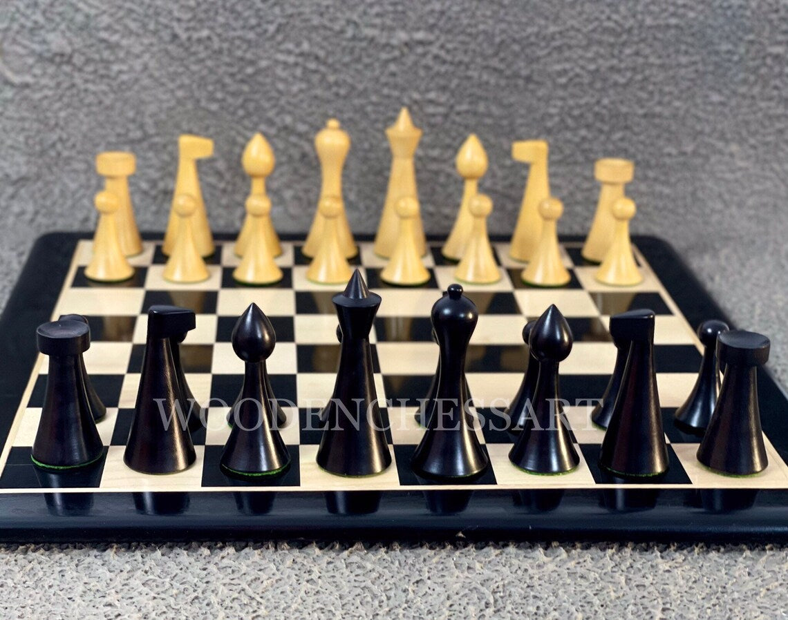 4" 1950s Ebonized Herman Ohme Minimalist Chess Pieces & 16.5" Ebony Chessboard Set4" 1950s Ebonized Herman Ohme Minimalist Chess Pieces & 16.5" Ebony Chessboard Set