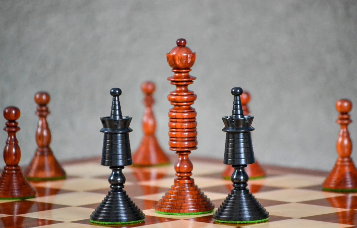 4.7” International Staunton Chess Pieces only in Bud Rosewood & Ebony wood - Double Weighted