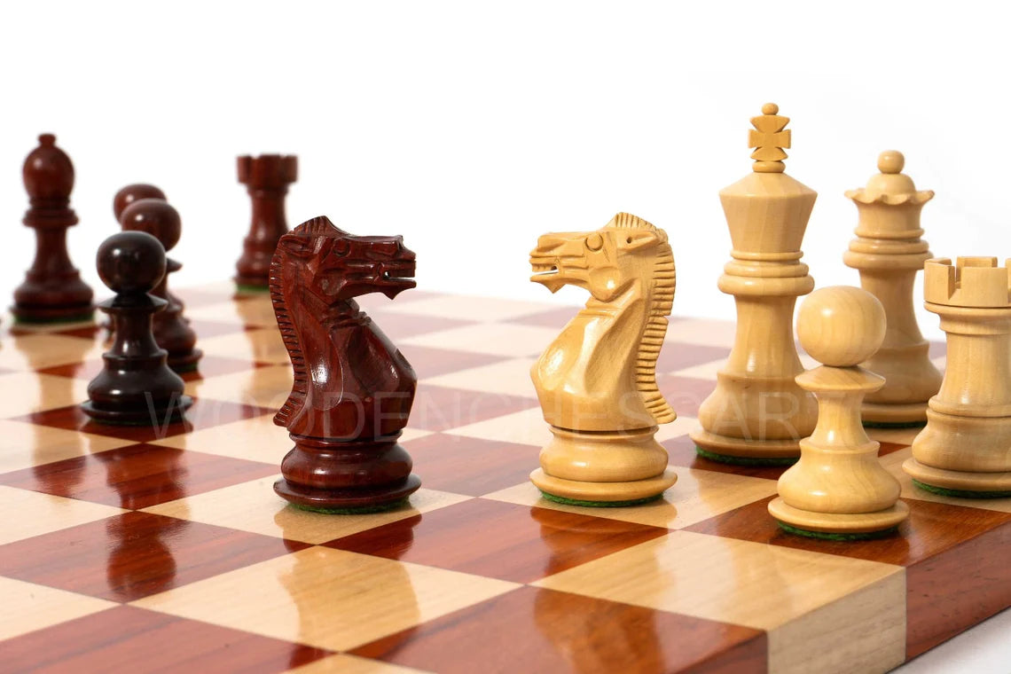 3.1" Premium Staunton Series Chess Pieces & Borderless Chessboard Chess Set in Bud Rosewood - 2.1 lbs