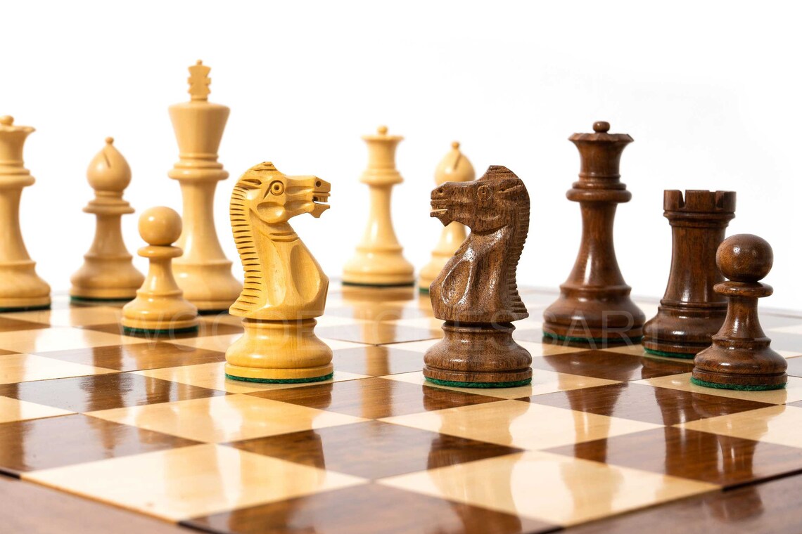 4” Staunton Chess pieces & 21" Chessboard Chess Set in Acacia Wood and Golden Rosewood - Weighted