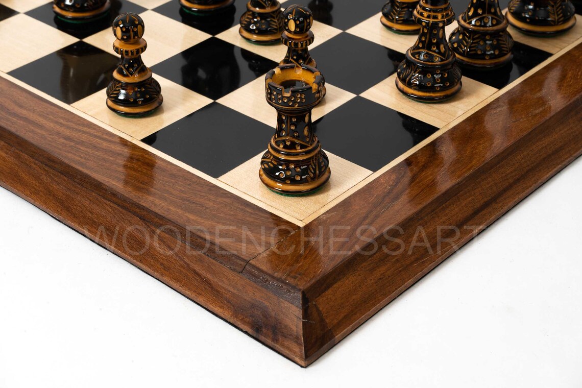3.75" Burning Zagreb Series Chess Pieces & 21" Chessboard Chess Set in Burnt Boxwood - 2.67 lbs
