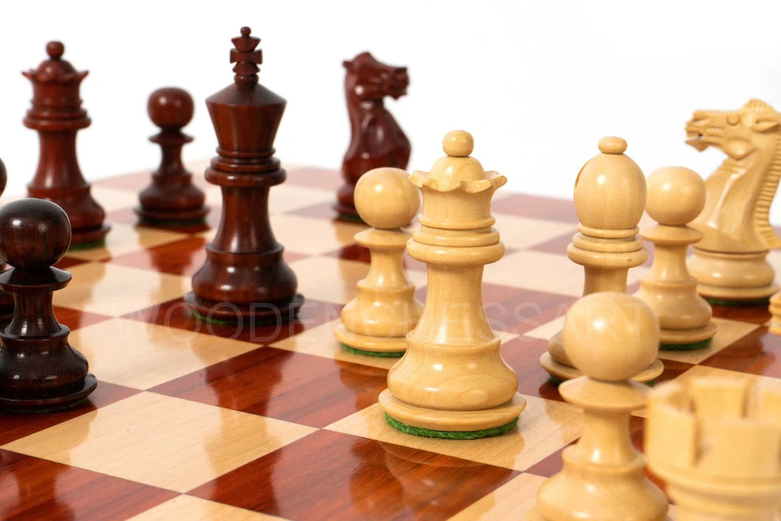 3.1" Premium Staunton Series Chess Pieces & Borderless Chessboard Chess Set in Bud Rosewood - 2.1 lbs