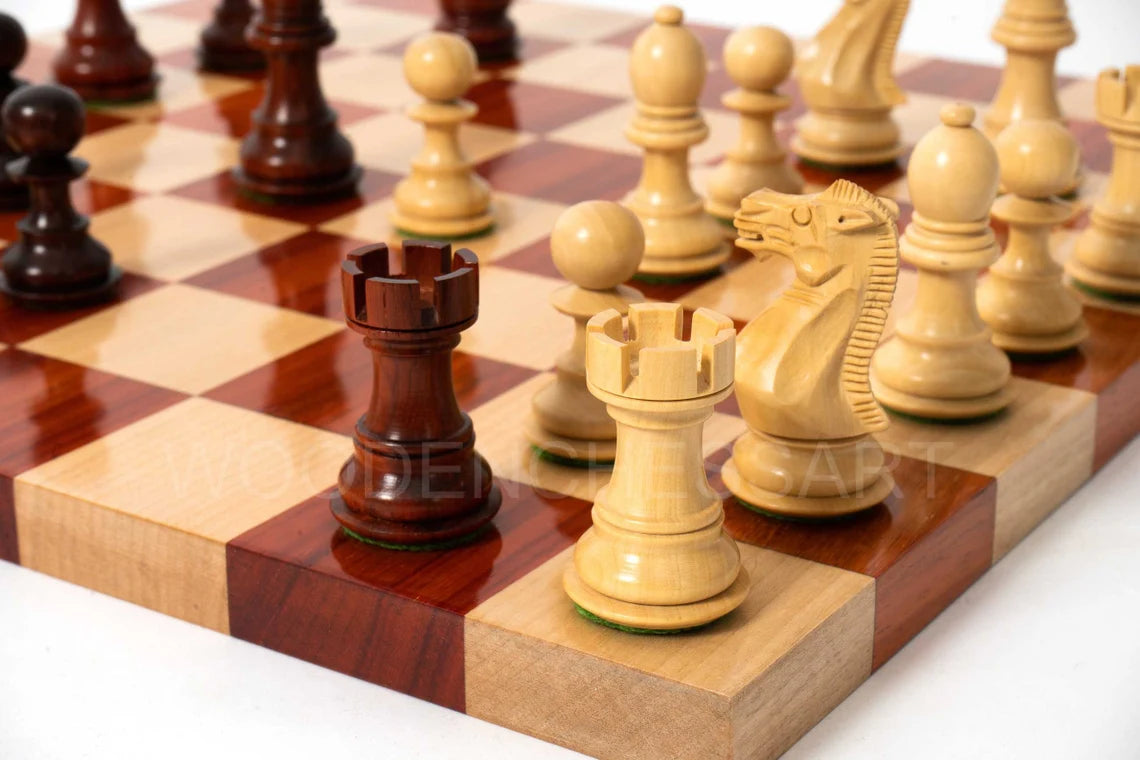 3.1" Premium Staunton Series Chess Pieces & Borderless Chessboard Chess Set in Bud Rosewood - 2.1 lbs