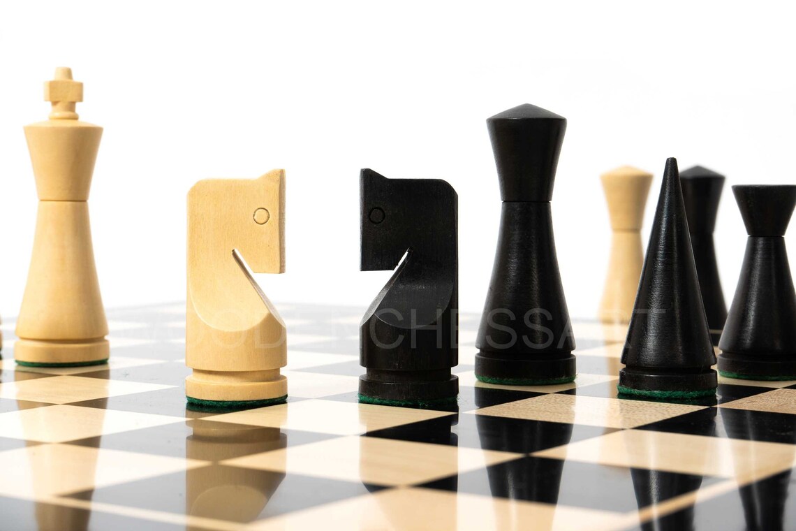 3.5” Russian Minimalist Design Wooden Chess Pieces & Chessboard Chess Set in Rosewood, Boxwood and Ebony - 1.4 lbs