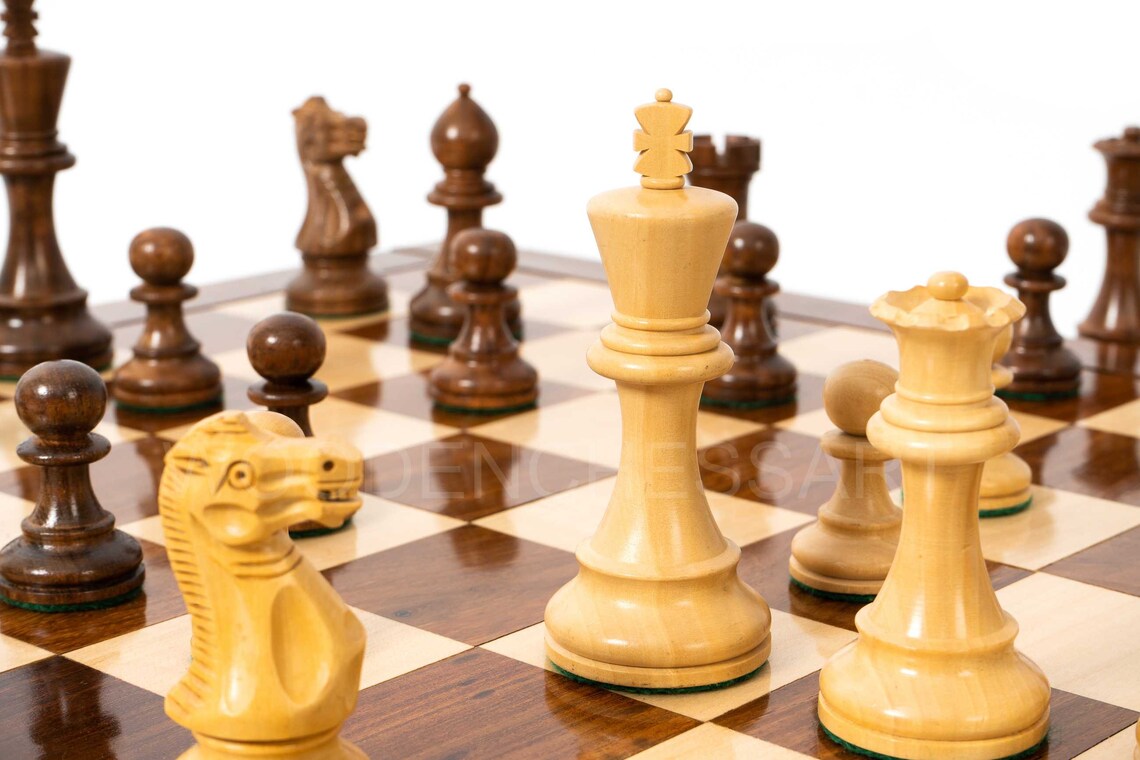 4” Staunton Chess pieces & 21" Chessboard Chess Set in Acacia Wood and Golden Rosewood - Weighted