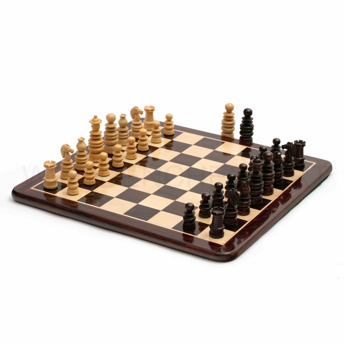 New 4.3” St George Staunton Chess Pieces & 21” Rosewood Chessboard Chess Set in Rosewood