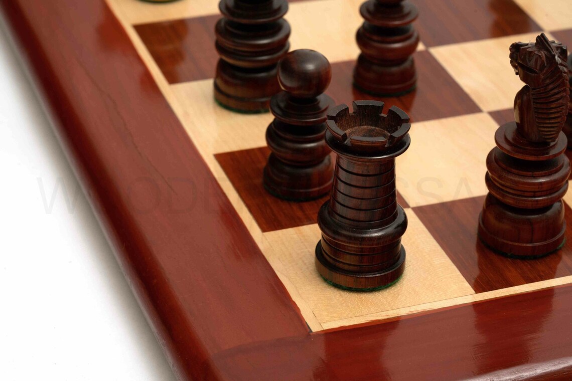 4.3” St George Staunton Chess Pieces Series & 21” Chessboard Chess Set in Bud Rosewood