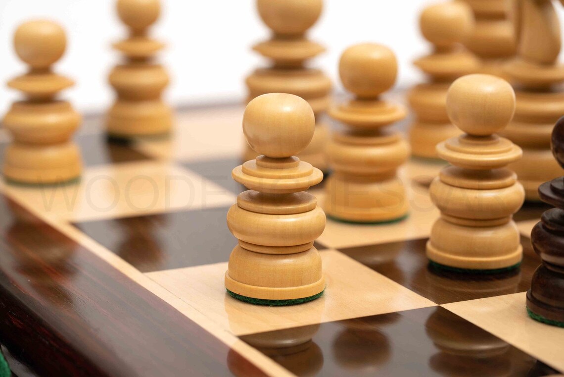 New 4.3” St George Staunton Chess Pieces & 21” Rosewood Chessboard Chess Set in Rosewood