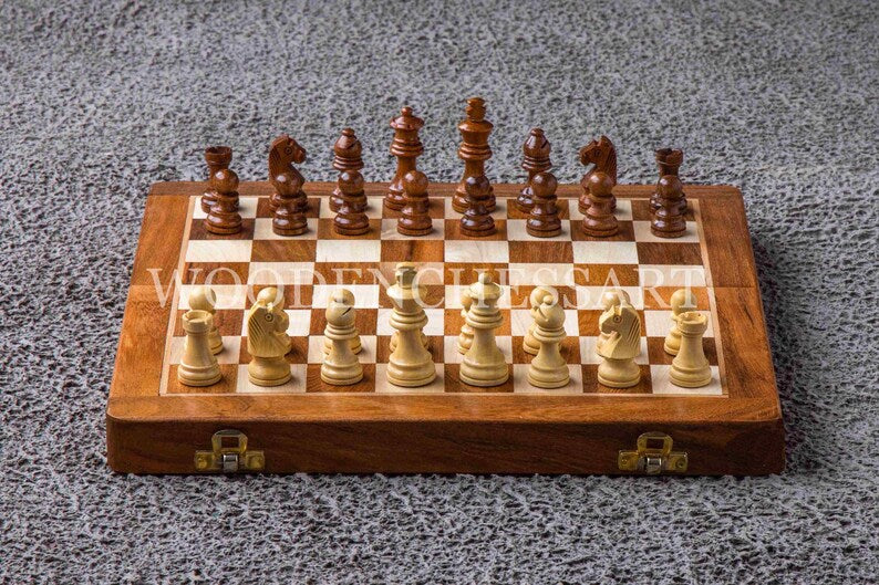 Luxury Magnetic Folding Wooden Chess Set